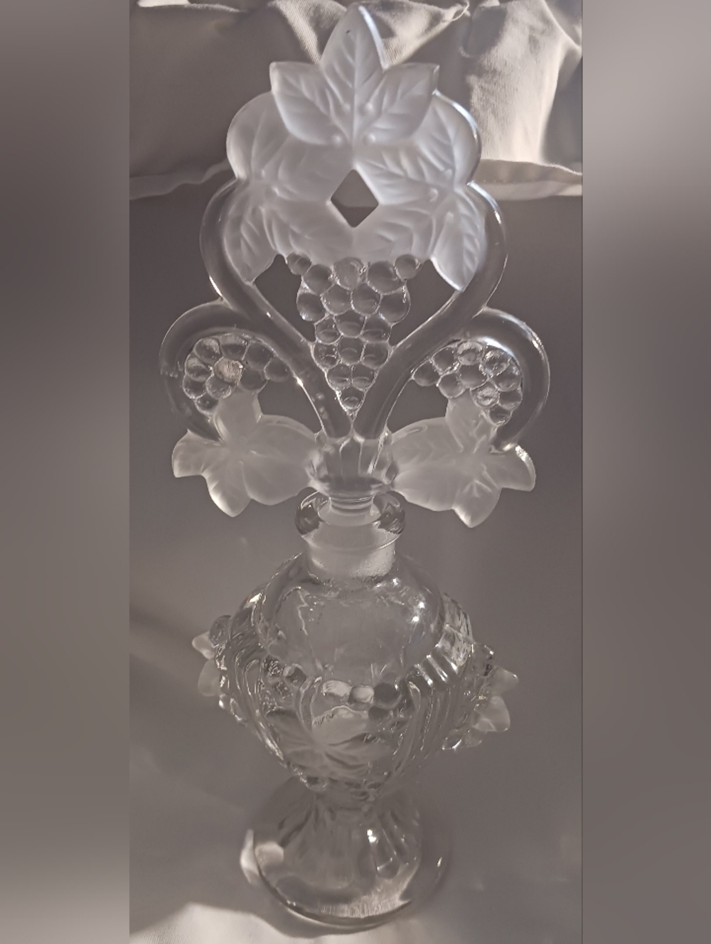 Vintage Art Deco Clear w Frosted Accents & Floral Stopper Perfume Bottle 9.5"